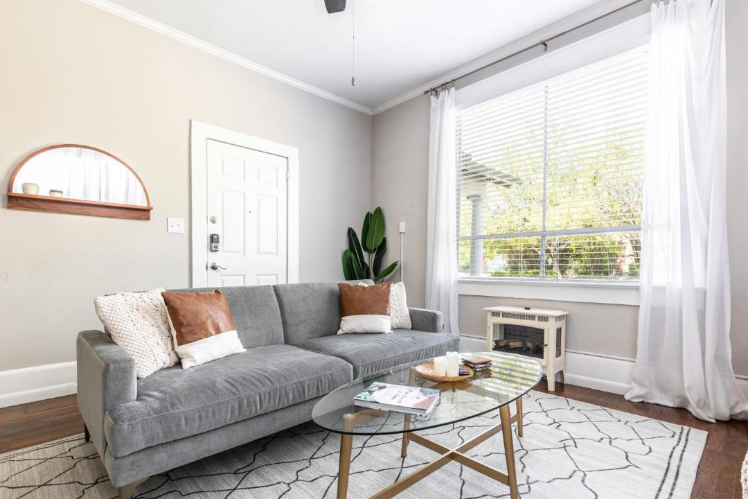 Photo of Livingroom in Old East Dallas