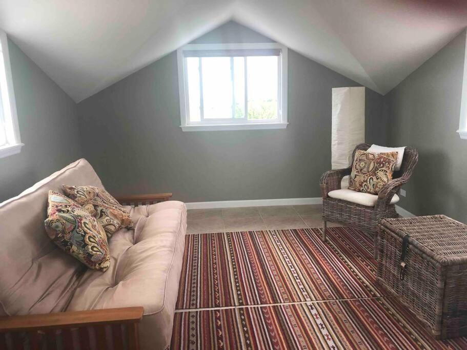 Photo of Bedroom in Staniel Cay