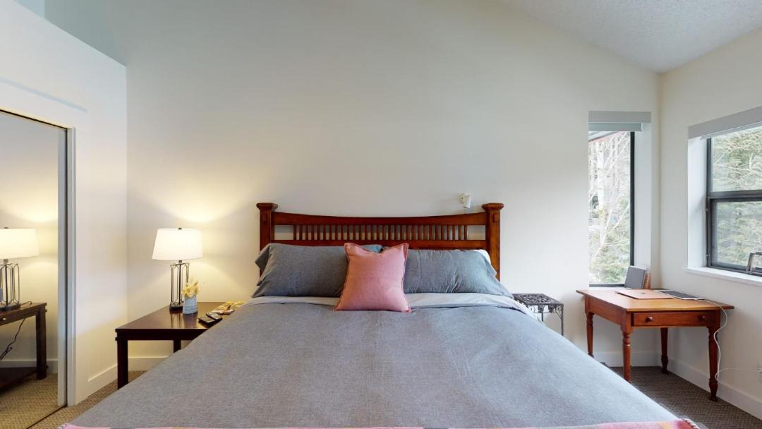 Photo of Bedroom in Blueberry Hill