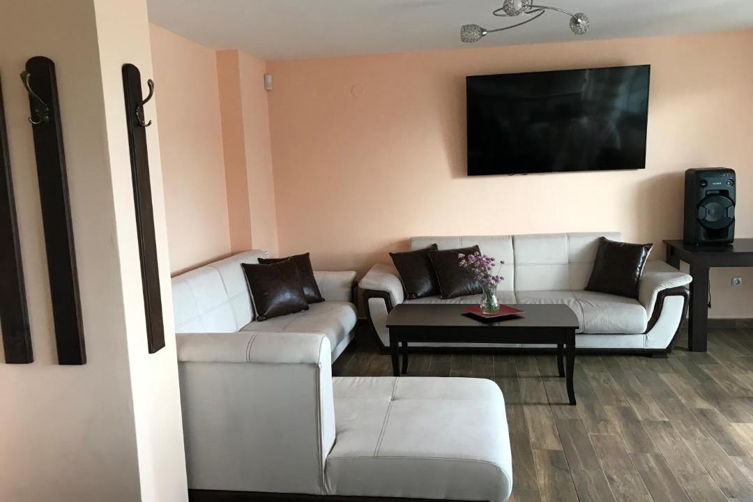Photo of Livingroom in Shiroki Dol