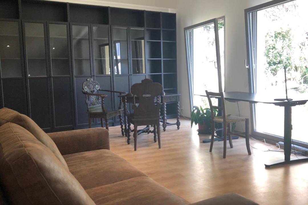 Photo of Livingroom in Sion