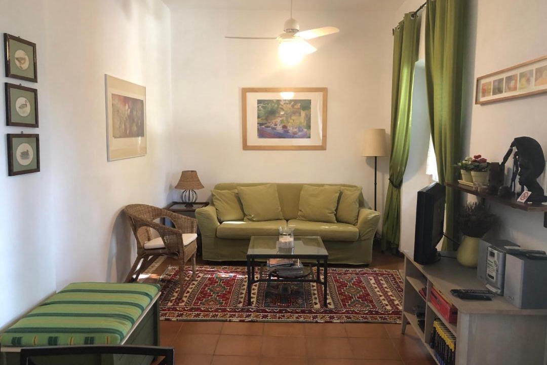 Photo of Livingroom in Zona XXVI Castel di Decima