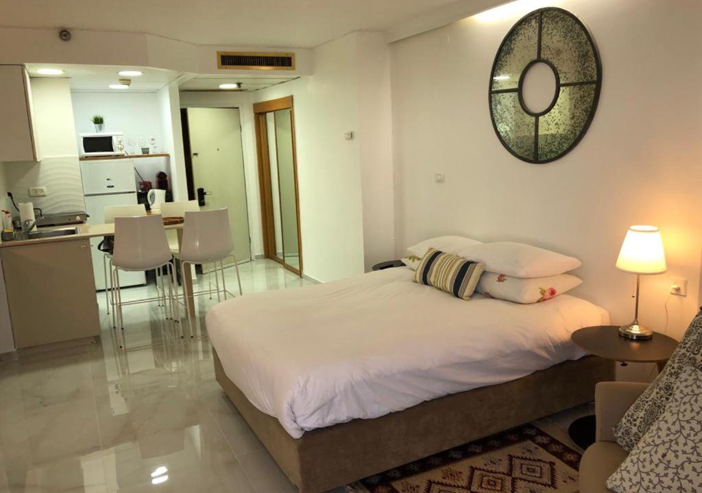 Photo of Bedroom in Herzliya Pituach