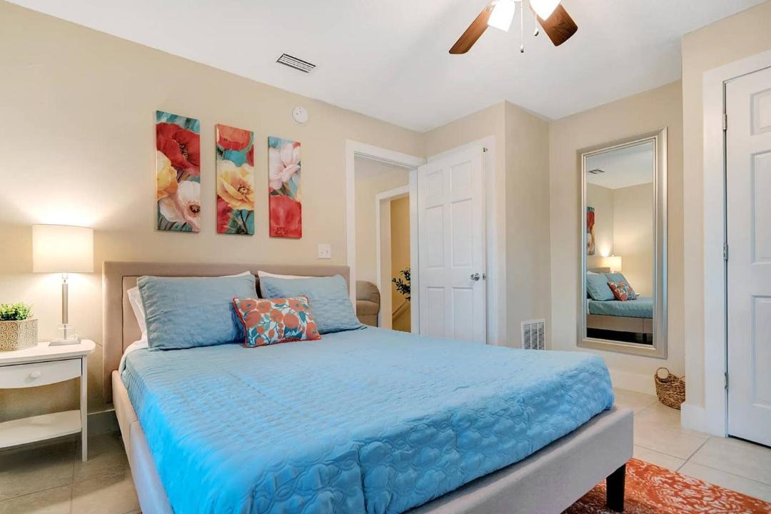 Photo of Bedroom in Downtown Historic District