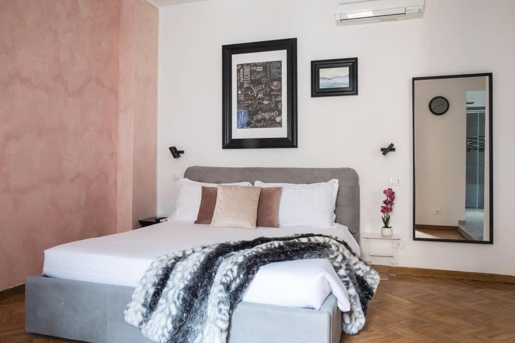 Photo of Bedroom in Trastevere