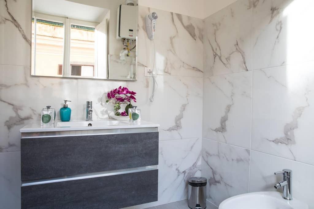 Photo of Bathroom in Trastevere