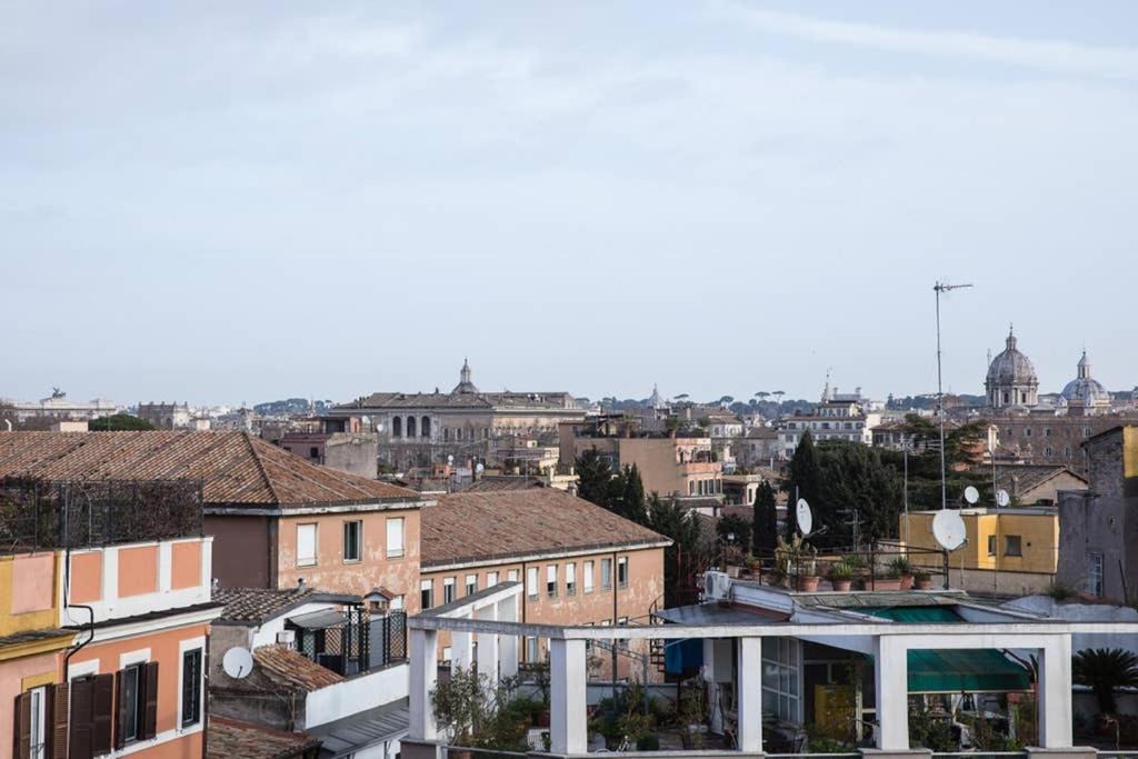 Photo of Others in Trastevere