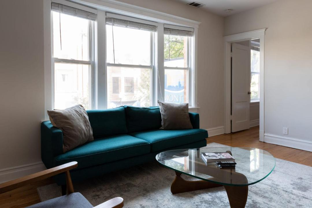 Photo of Livingroom in Roscoe Village