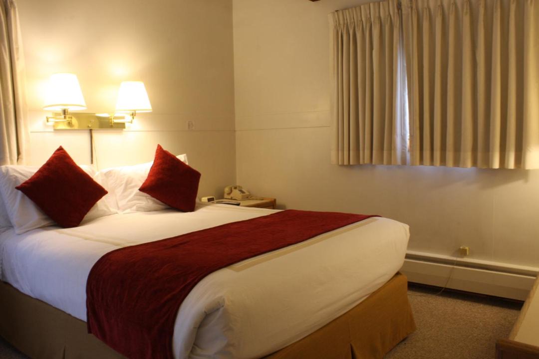 Photo of Bedroom in West End