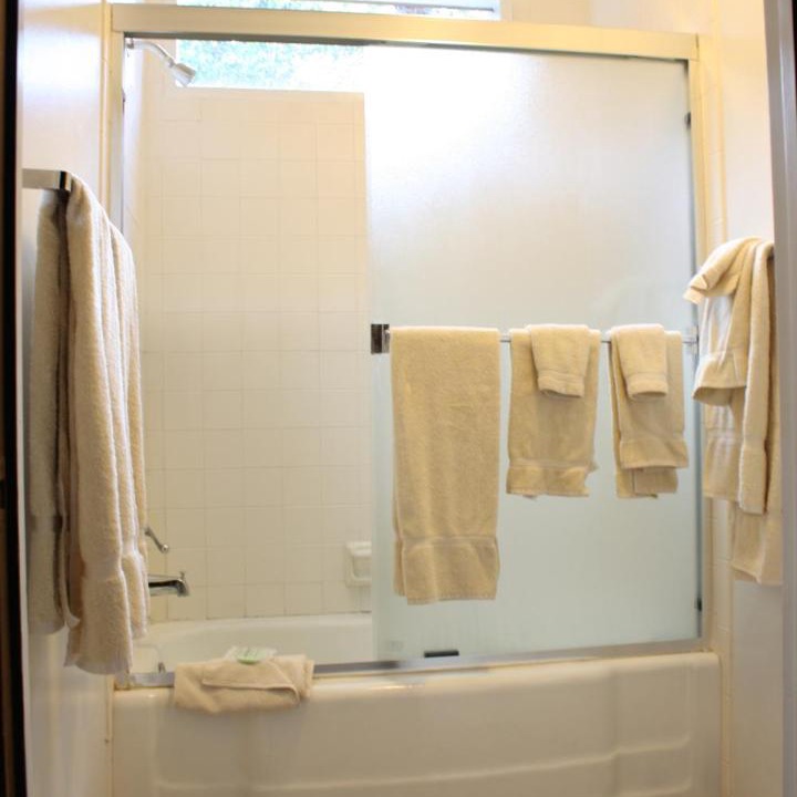 Photo of Bathroom in West End