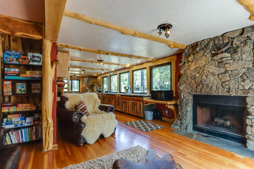 Photo of Livingroom in Sunriver