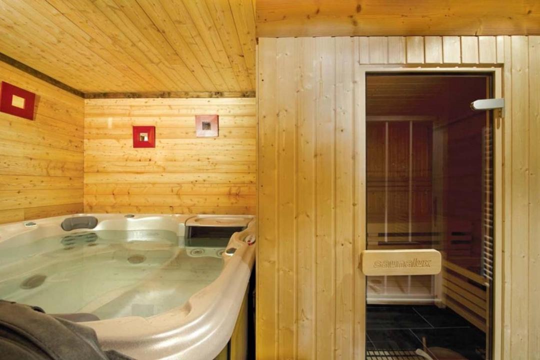 Photo of Bathroom in Viel-Alpe