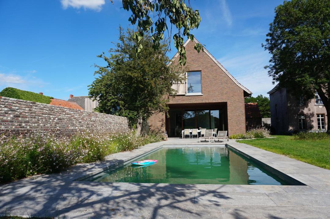 Photo of Outdoor in Poeke