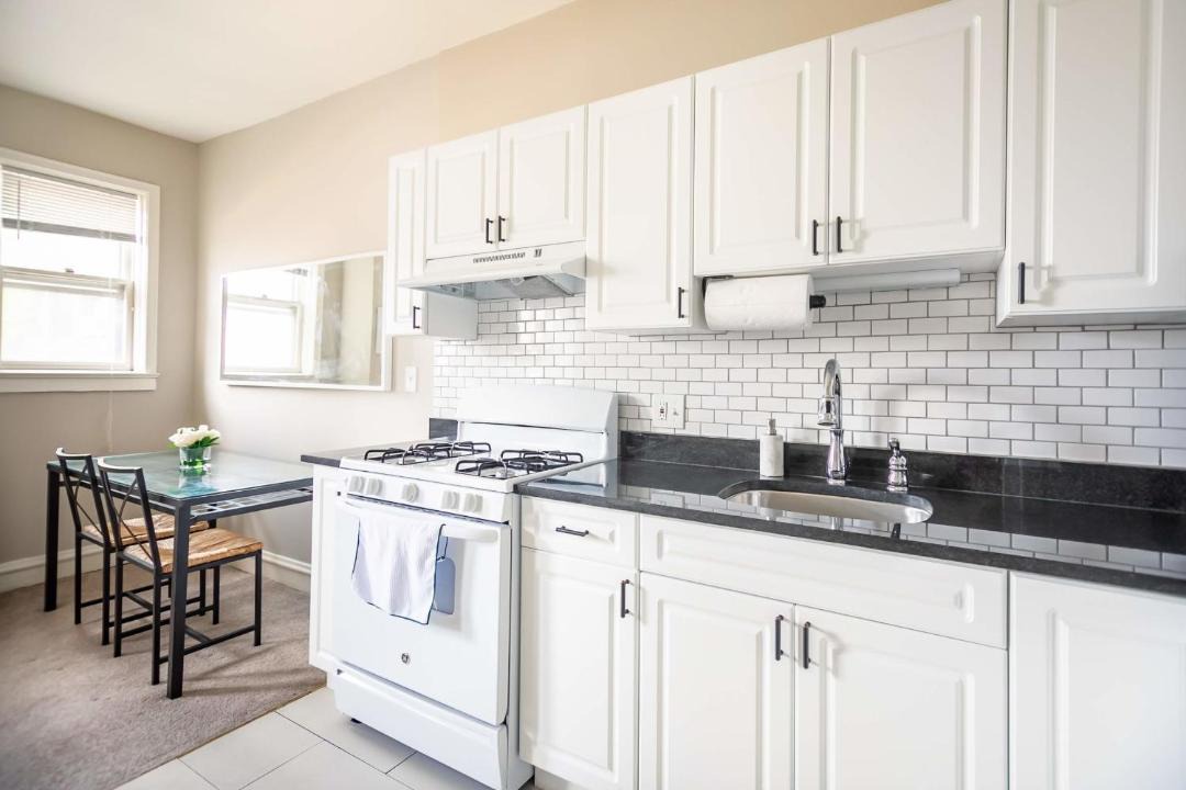 Photo of Kitchen in East Hyde Park