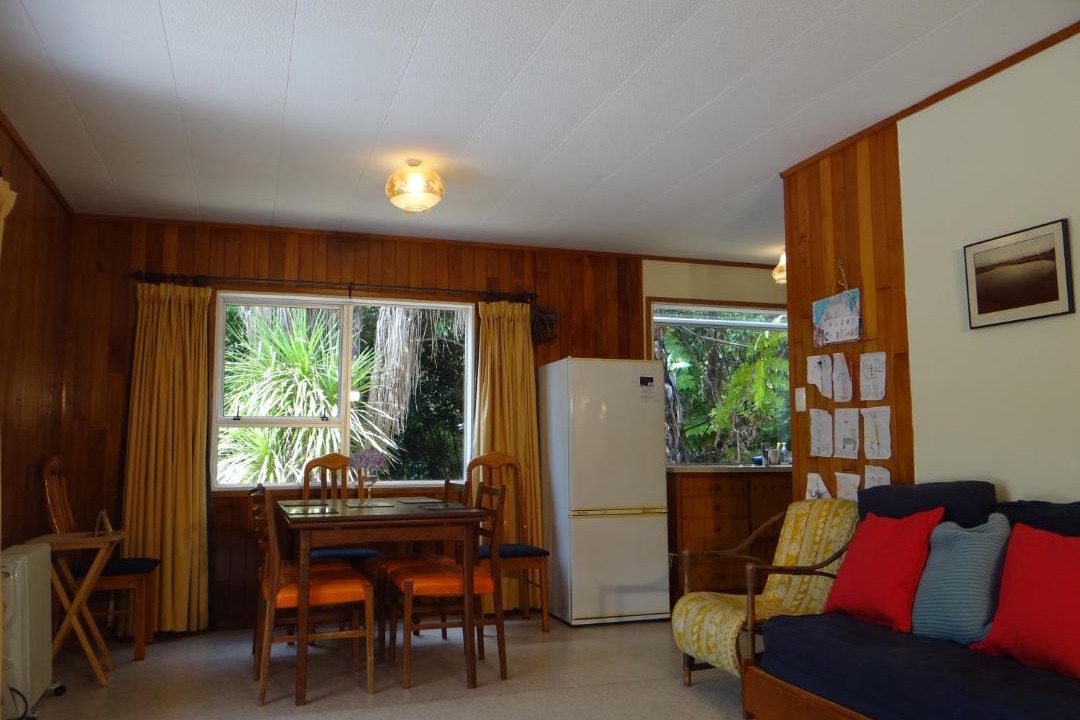 Photo of Livingroom in Tawharanui