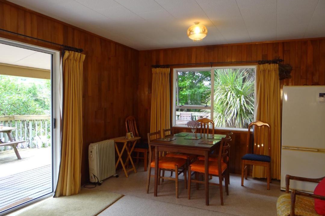 Photo of Livingroom in Tawharanui