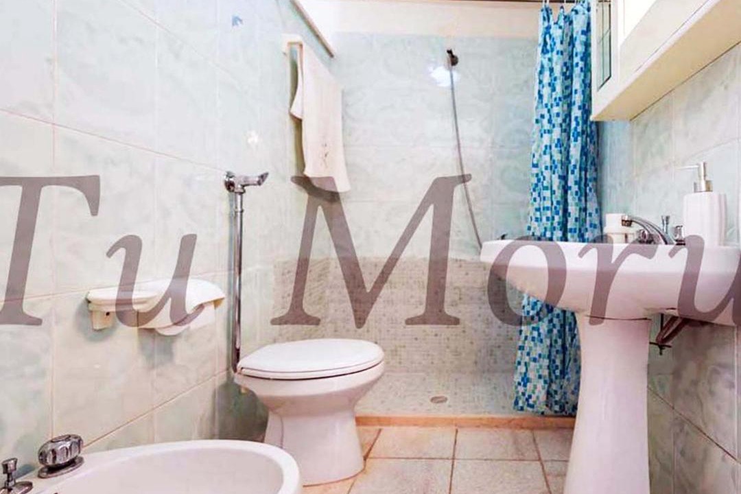 Photo of Bathroom in Alliste
