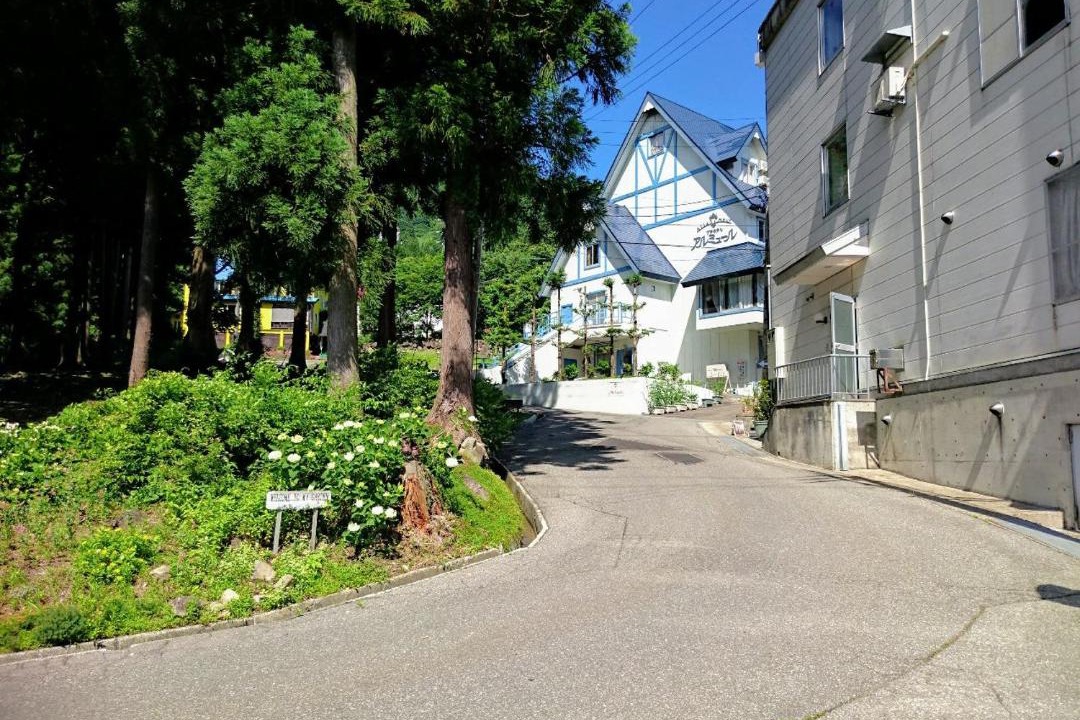 Photo of Buildings in Yuzawa-machi