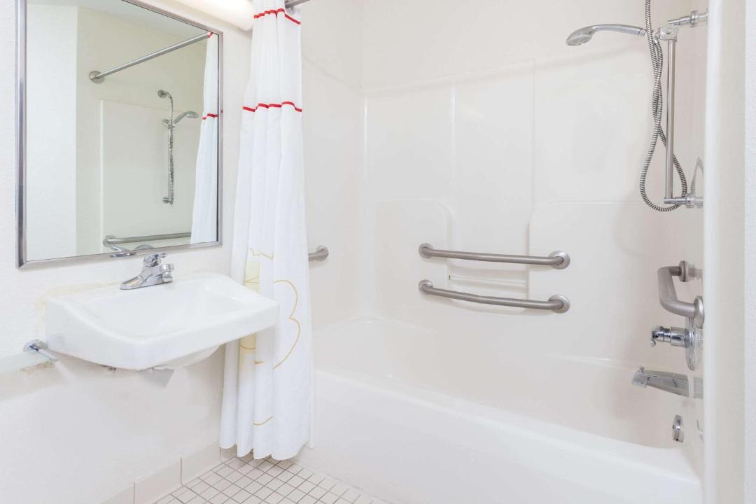 Photo of Bathroom in Meriden