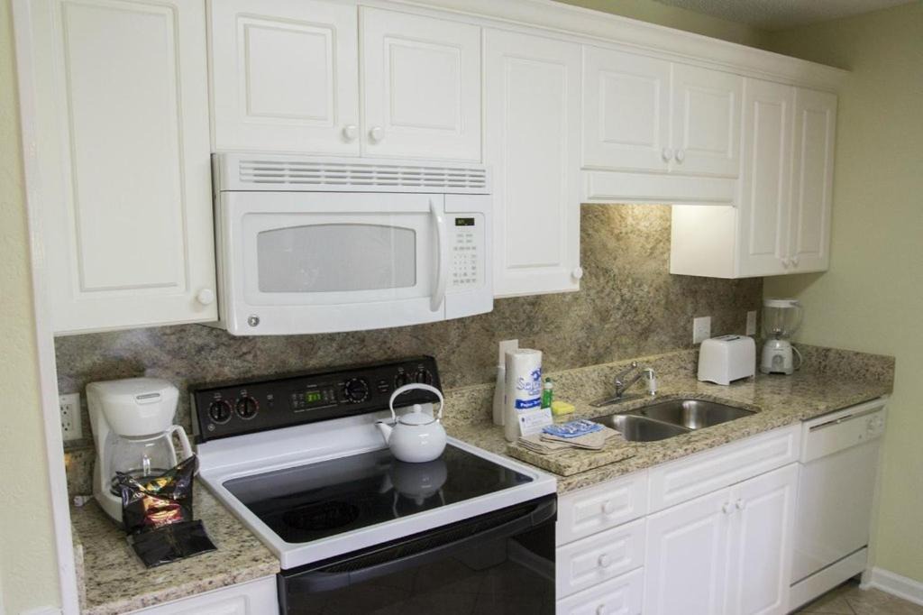 Photo of Kitchen in Surfside Beach