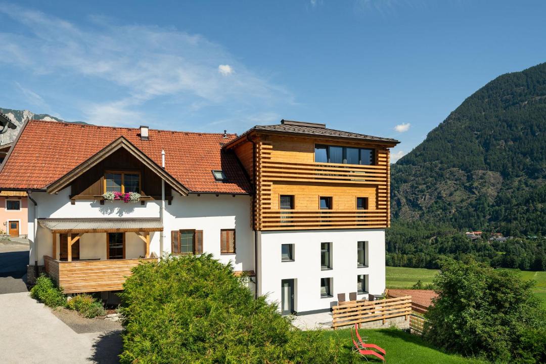 Photo of Others in Sautens