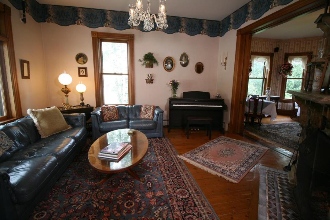 Photo of Livingroom in Ludlow