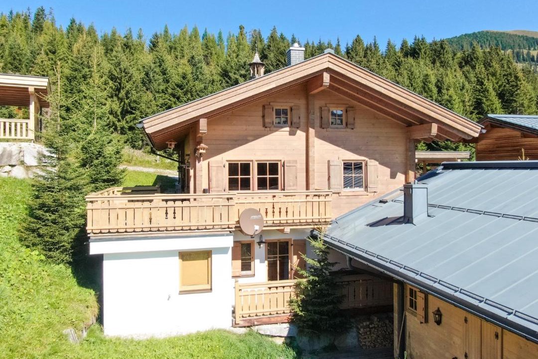 Photo of Buildings in Konigsleiten