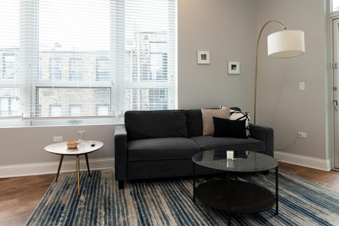 Photo of Livingroom in River West