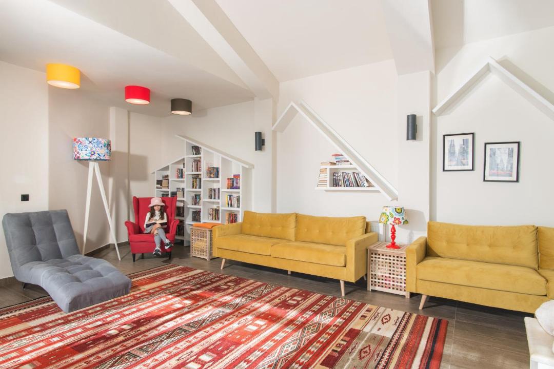 Photo of Livingroom in Enina