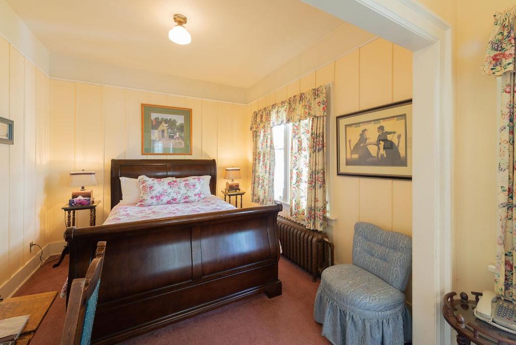 Photo of Bedroom in Fairfield