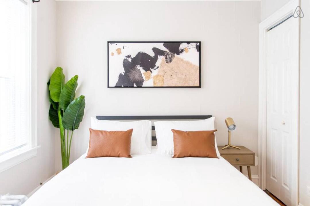 Photo of Bedroom in Ravenswood