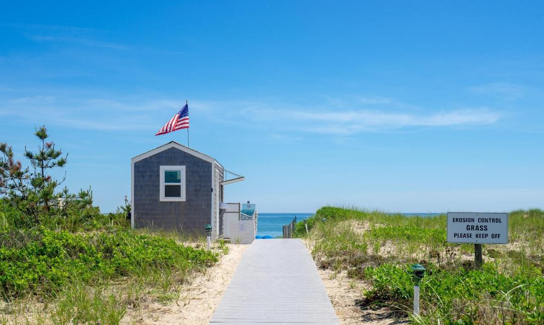 Photo of Others in Montauk
