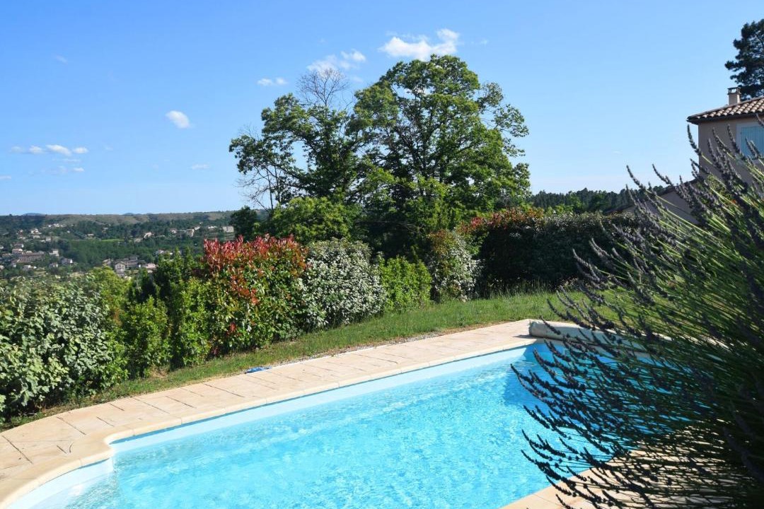 Photo of Outdoor in Joyeuse