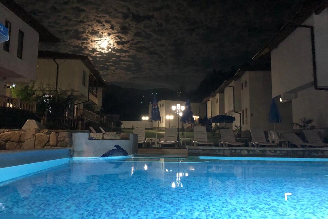 Photo of Outdoor in Apriltsi