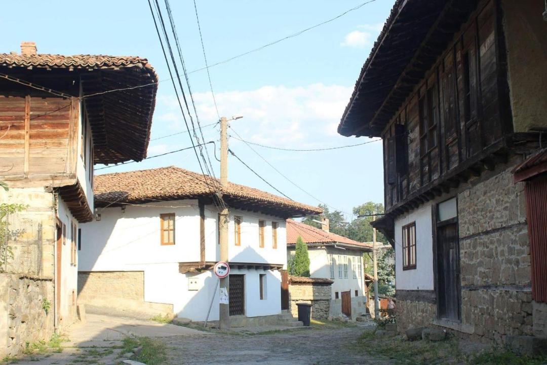 Photo of Buildings in Elena