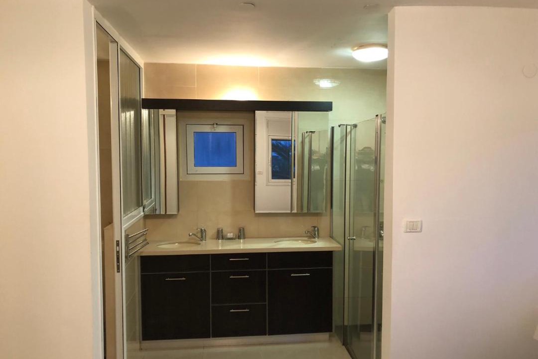 Photo of Kitchen in Tel Aviv Promenade