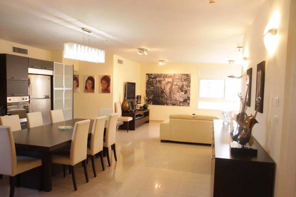 Photo of Livingroom in Tel Aviv Promenade