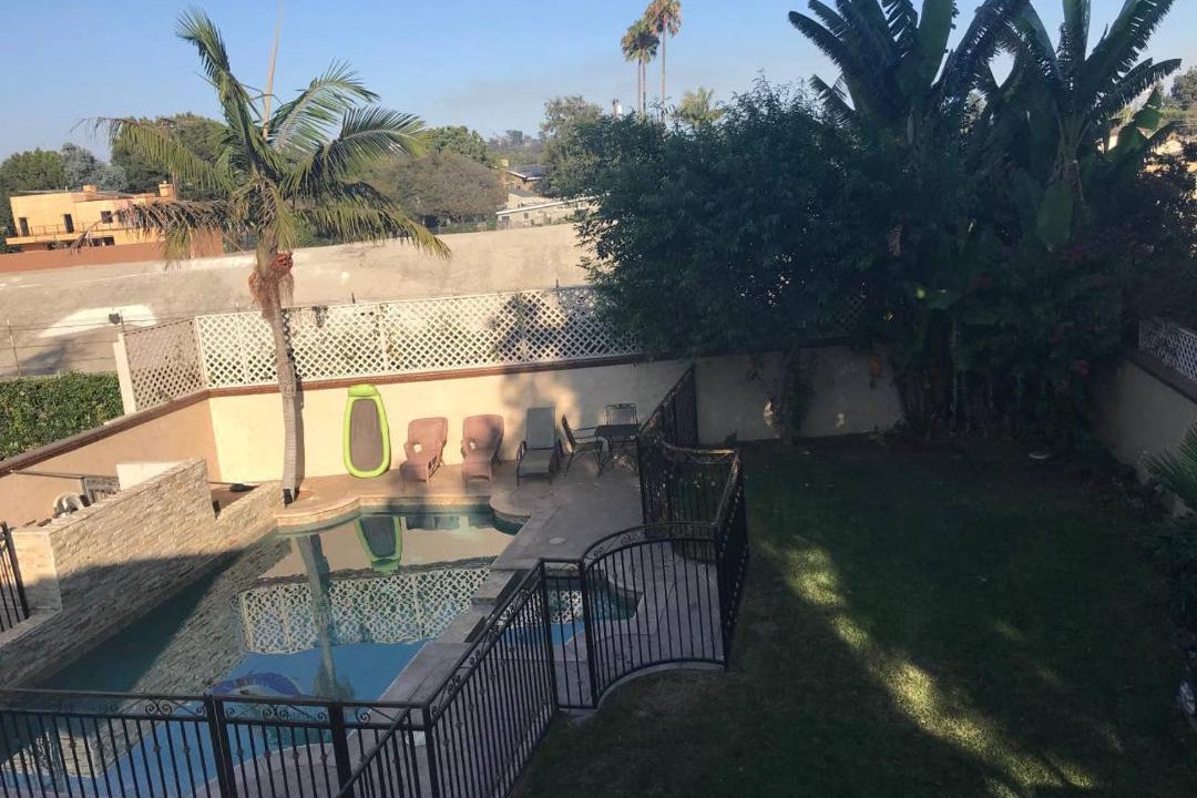 Photo of Others in Del Rey