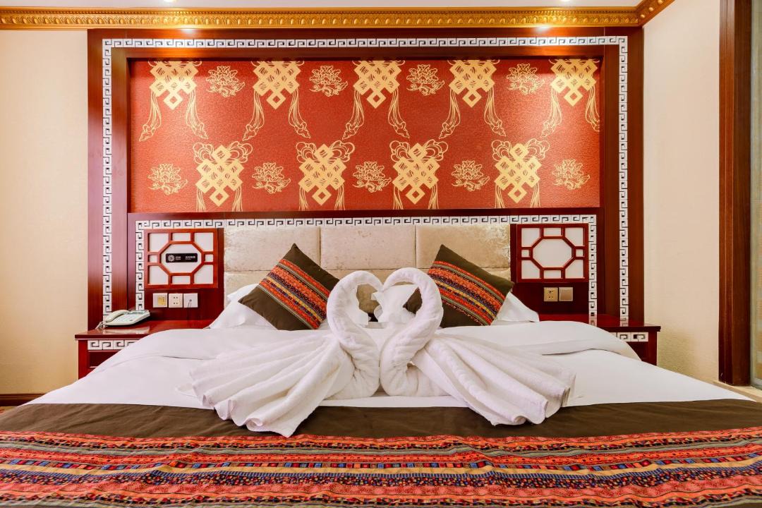 Photo of Bedroom in Shangri-La
