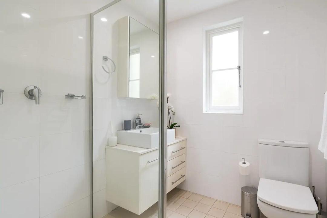 Photo of Bathroom in Kirribilli