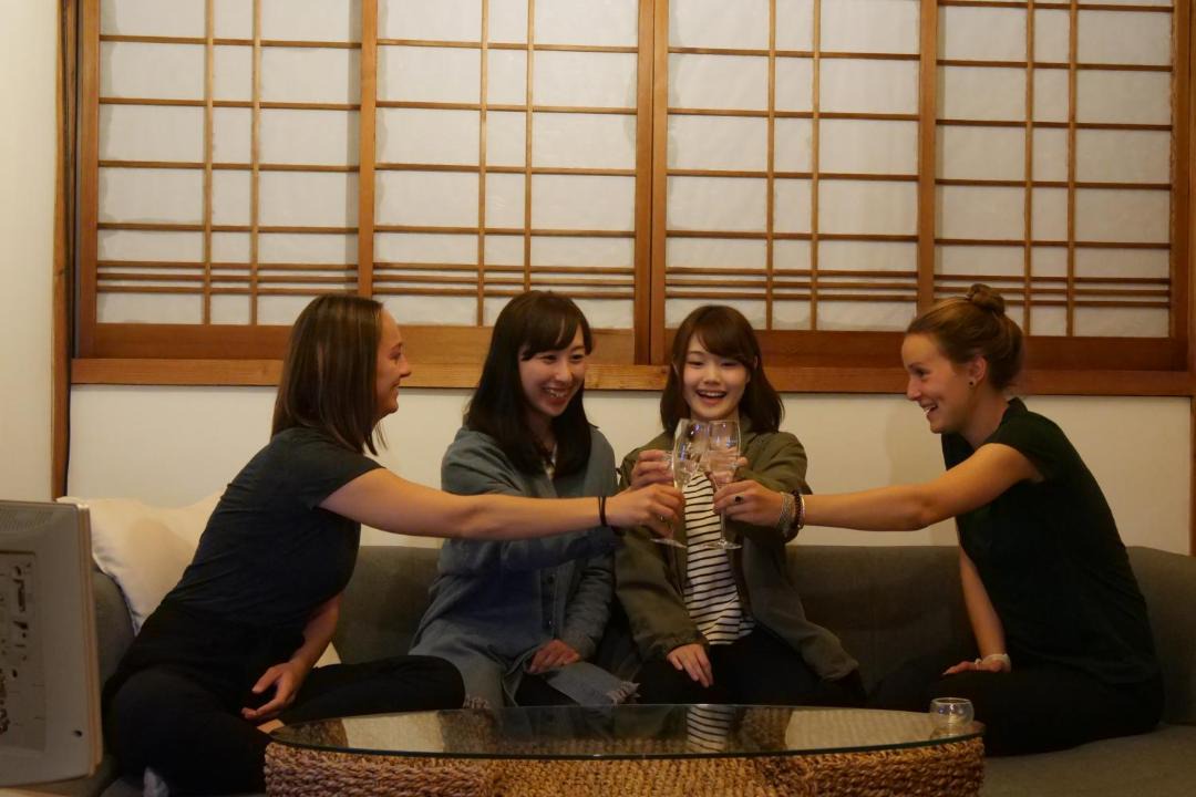 Photo of Human In Picture in Inawashiro