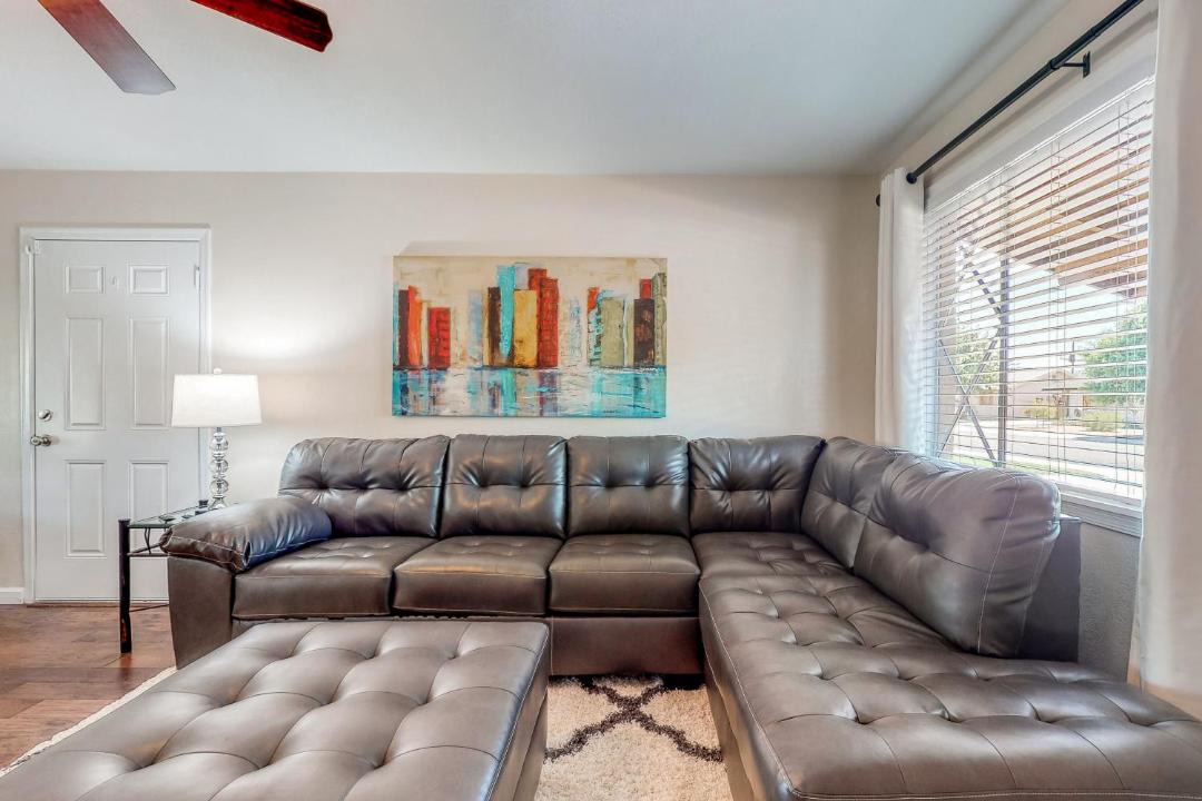 Photo of Livingroom in Oak Park