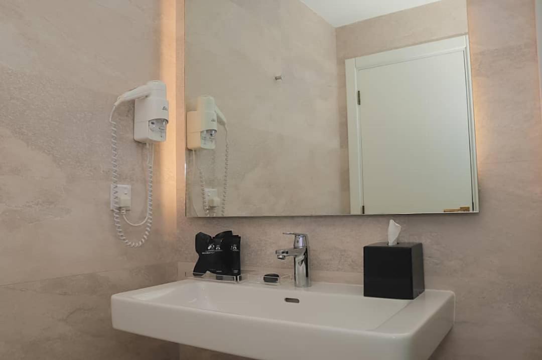 Photo of Bathroom in Freetown