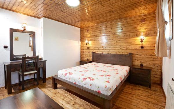 Photo of Bedroom in Zheravna