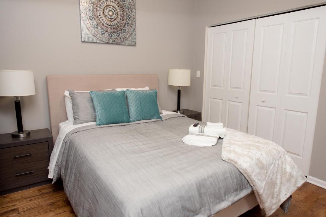 Photo of Bedroom in Grand Boulevard