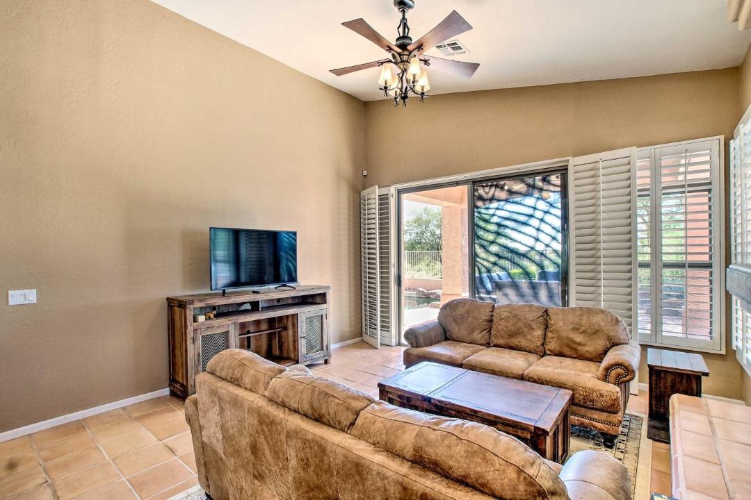Photo of Livingroom in Red Mountain Ranch