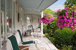 Photo of Patio Balcony in Manchester Center