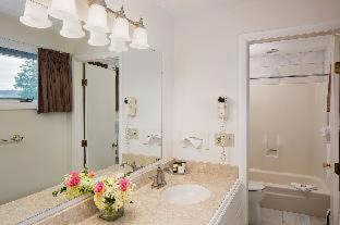Photo of Bathroom in Manchester Center
