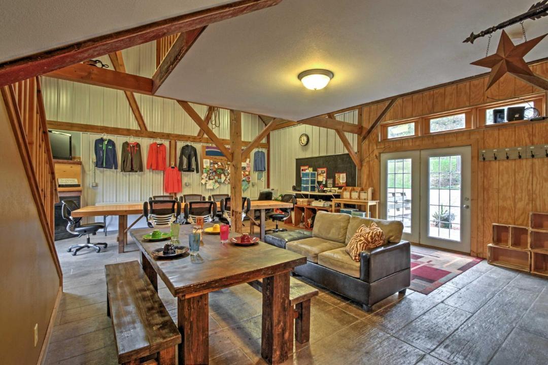 Photo of Livingroom in Winona