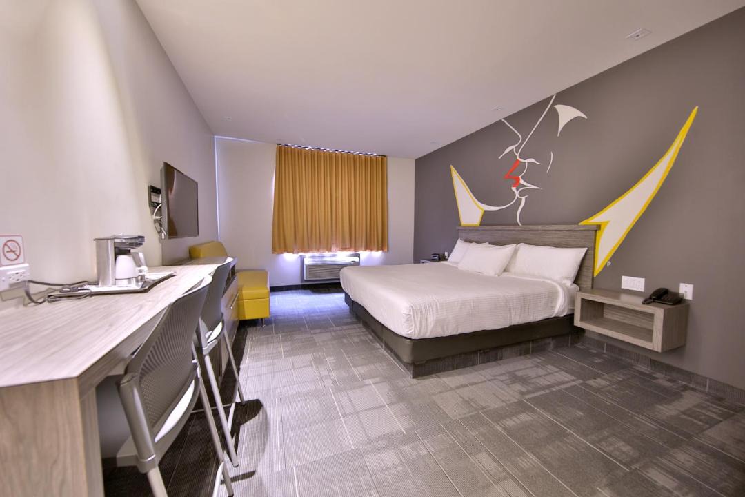 Photo of Bedroom in Laval